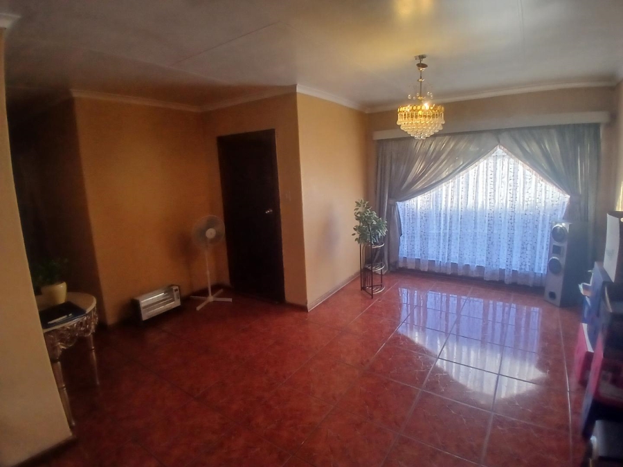 3 Bedroom Property for Sale in Phahameng Free State